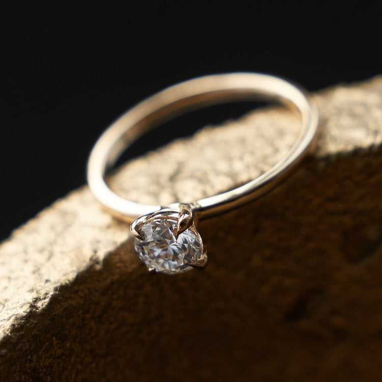 Каблучка з діамантом Round 0,5 ct