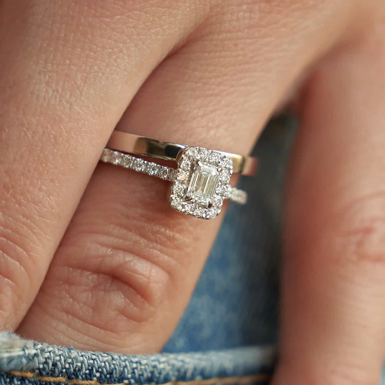 Каблучка з діамантом Emerald 0,3 ct