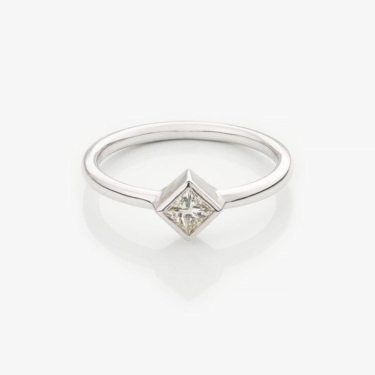 Каблучка з діамантом Princess 0,2 ct