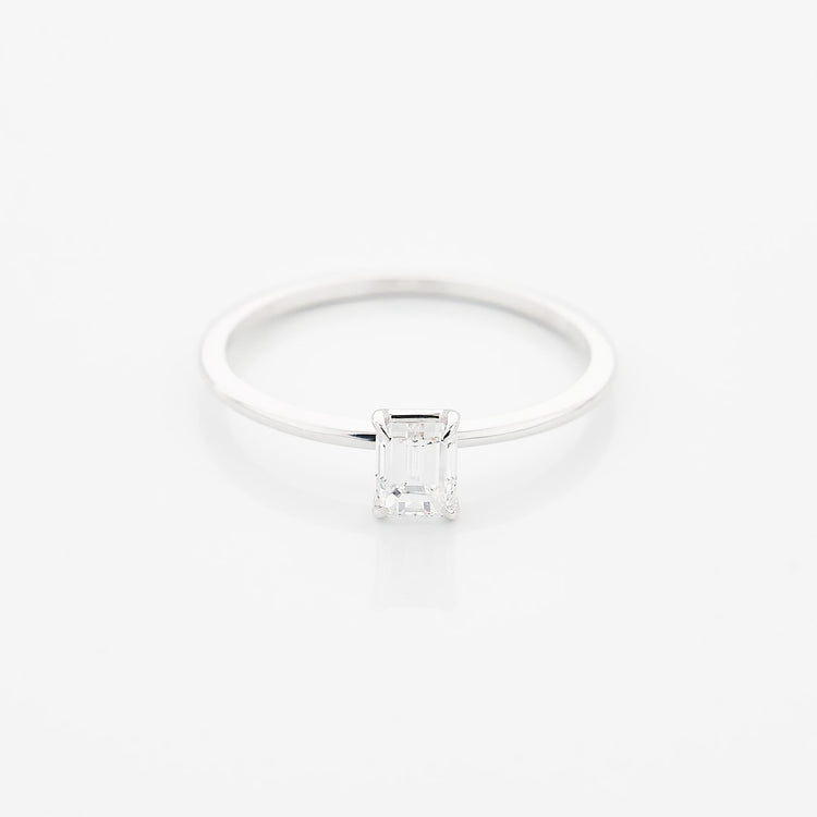 Каблучка з діамантом Emerald 0,5 ct