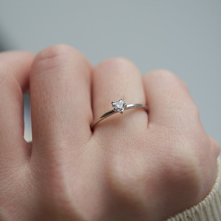Каблучка з діамантом Heart 0,2 ct
