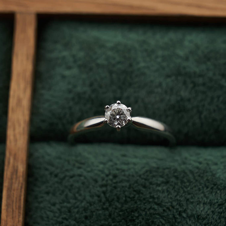 Каблучка з діамантом Round 0,5 ct