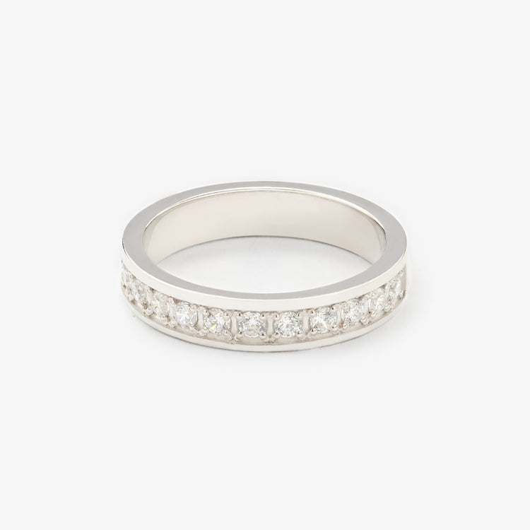 Золота каблучка з діамантами