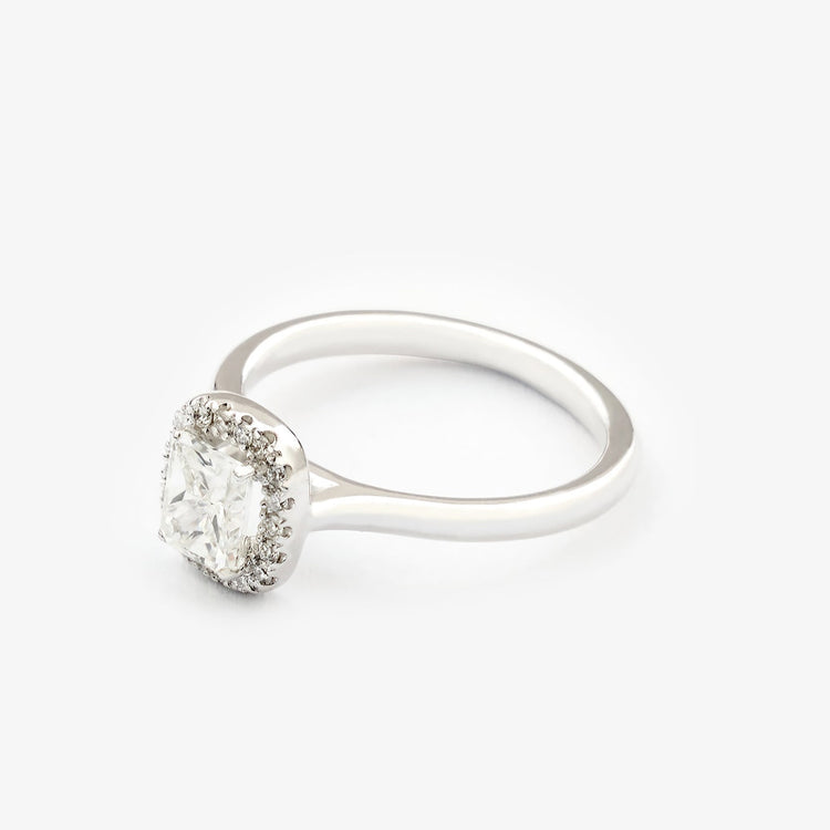 Каблучка з діамантом Radiant 0,5 ct