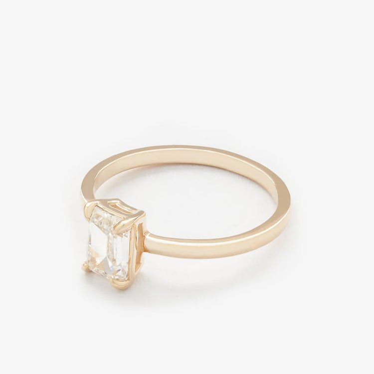 Каблучка з діамантом Emerald 0,7 ct