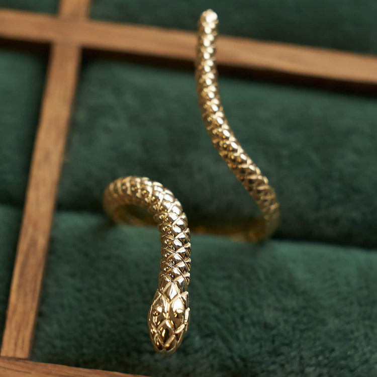 Золота каблучка Snake
