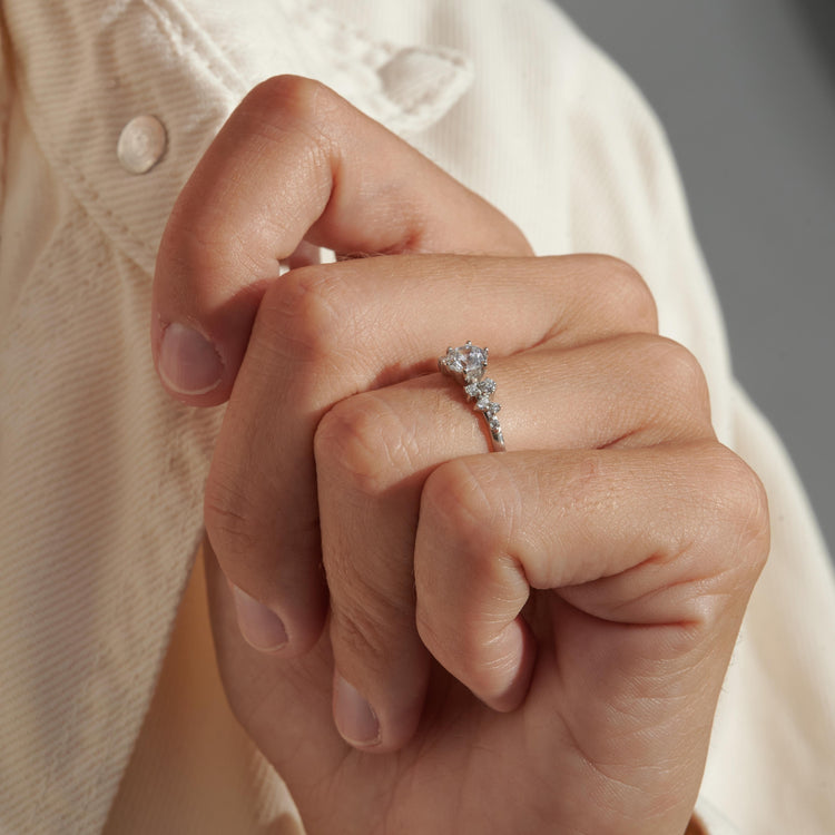 Каблучка з діамантом Round 0,3 ct