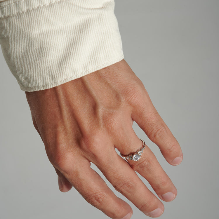 Каблучка з діамантом Round 0,3 ct