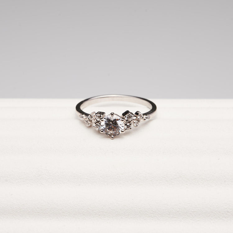 Каблучка з діамантом Round 0,3 ct