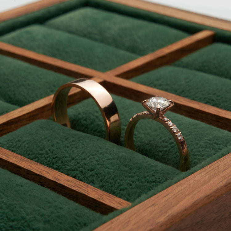 Каблучка з діамантом Round 0,7 ct