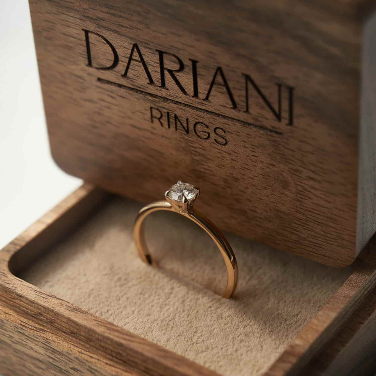 Каблучка з діамантом Round 0,3 ct