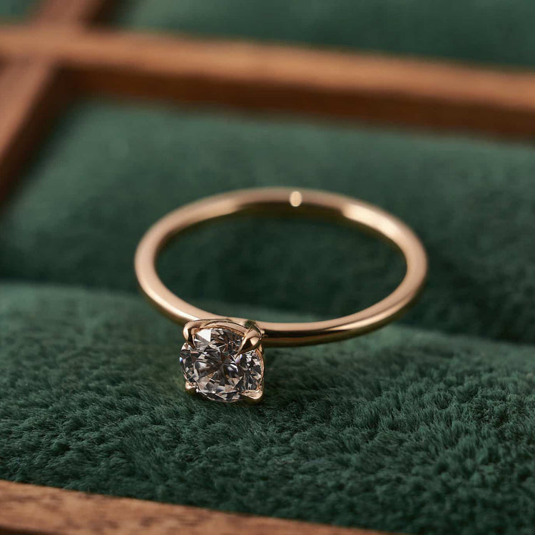 Каблучка з діамантом Round 0,5 ct