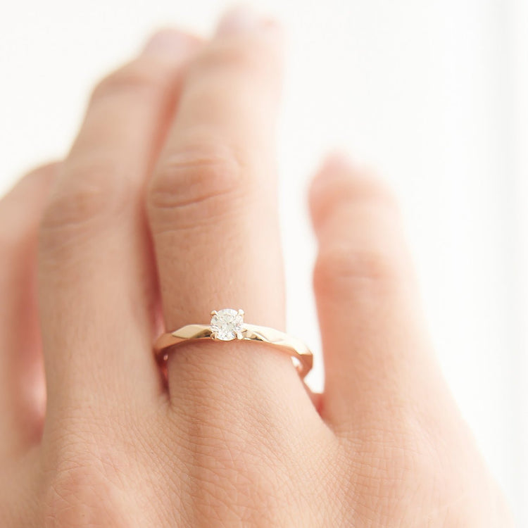 Каблучка з діамантом Round 0,25 ct