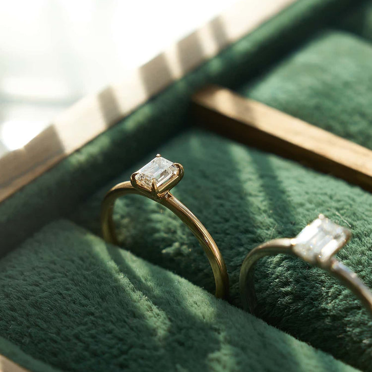 Каблучка з діамантом Emerald 0,3 ct
