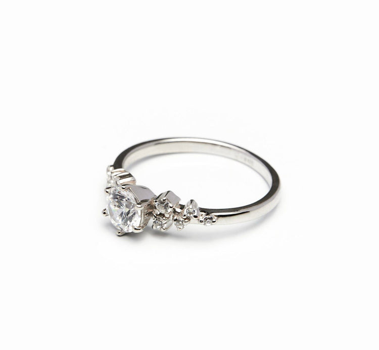 Каблучка з діамантом Round 0,3 ct