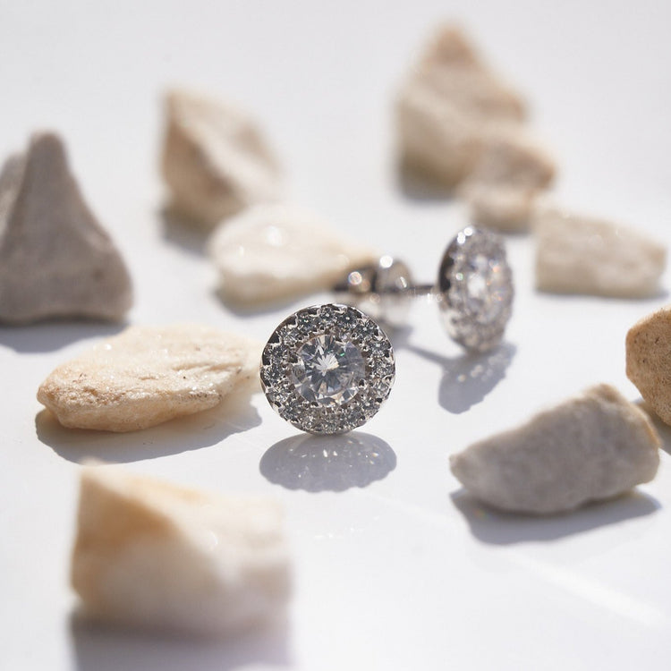 Сережки з діамантами Round по 0,3 ct