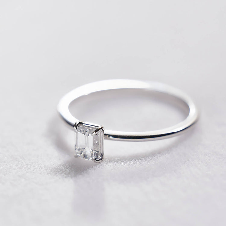 Каблучка з діамантом Emerald 0,5 ct