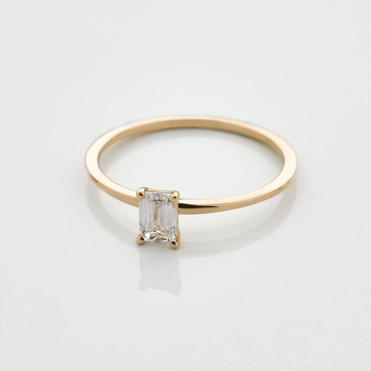 Каблучка з діамантом Emerald 0,3 ct