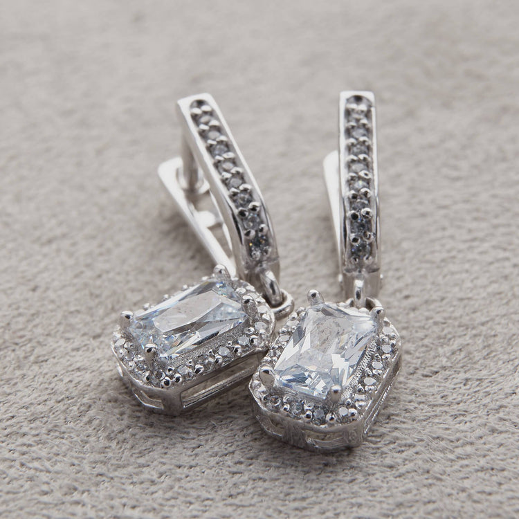 Золоті сережки з діамантами Radiant по 0,5 ct